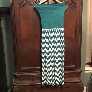 Tube top chevron pattern dress